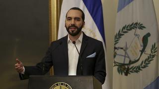 El Salvador no reconoce a Manuel Merino como presidente del Perú, anunció el presidente Nayib Bukele