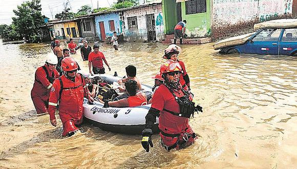 Río Piura vuelve a desbordarse y autoridades lanzan nueva alerta de evacuación