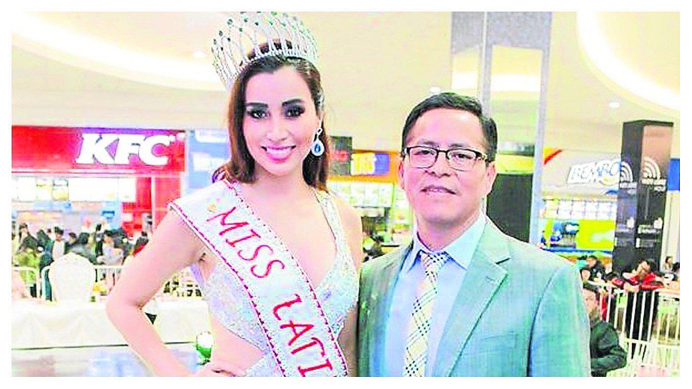 Cirujano plástico Oscar Alvadado: ​"Cirugías aumentan en verano" 