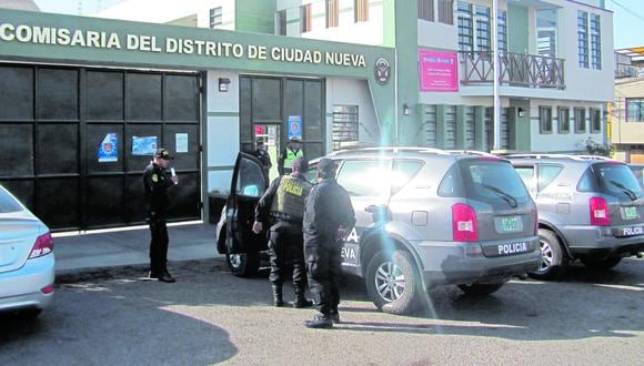 Efectivos de la comisaría de Ciudad Nueva acudieron a la plaza de Villa El Triunfo. (Foto: Difusión)