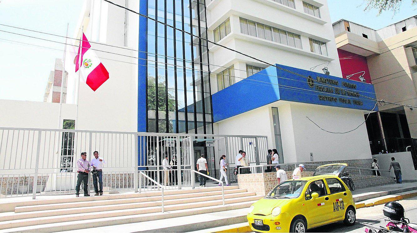 Piura: Denuncian a fiscal por haber supuestamente pedido terreno