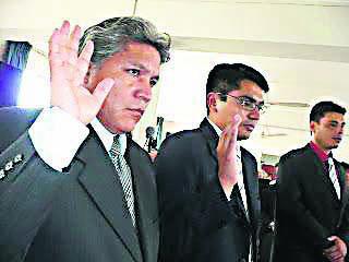 Decano impide que Ica tenga más notarios