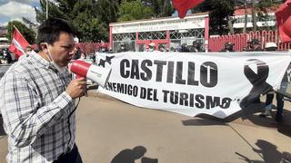 “Castillo enemigo del turismo”: Cusqueños protestan contra presidente (VIDEO)