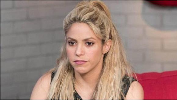 Shakira indigna a usuarios con fotografía junto a una mantarraya 