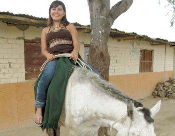 Hoy coronan a Miss "Celeste Janet"