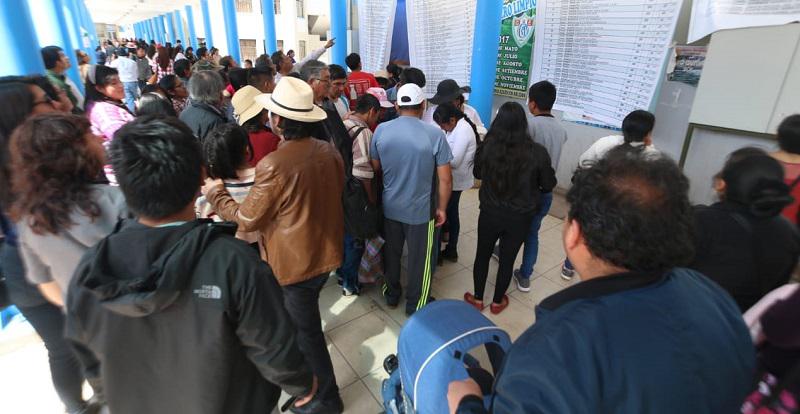 Votación (Foto: Juan Carlos Sequeiros)