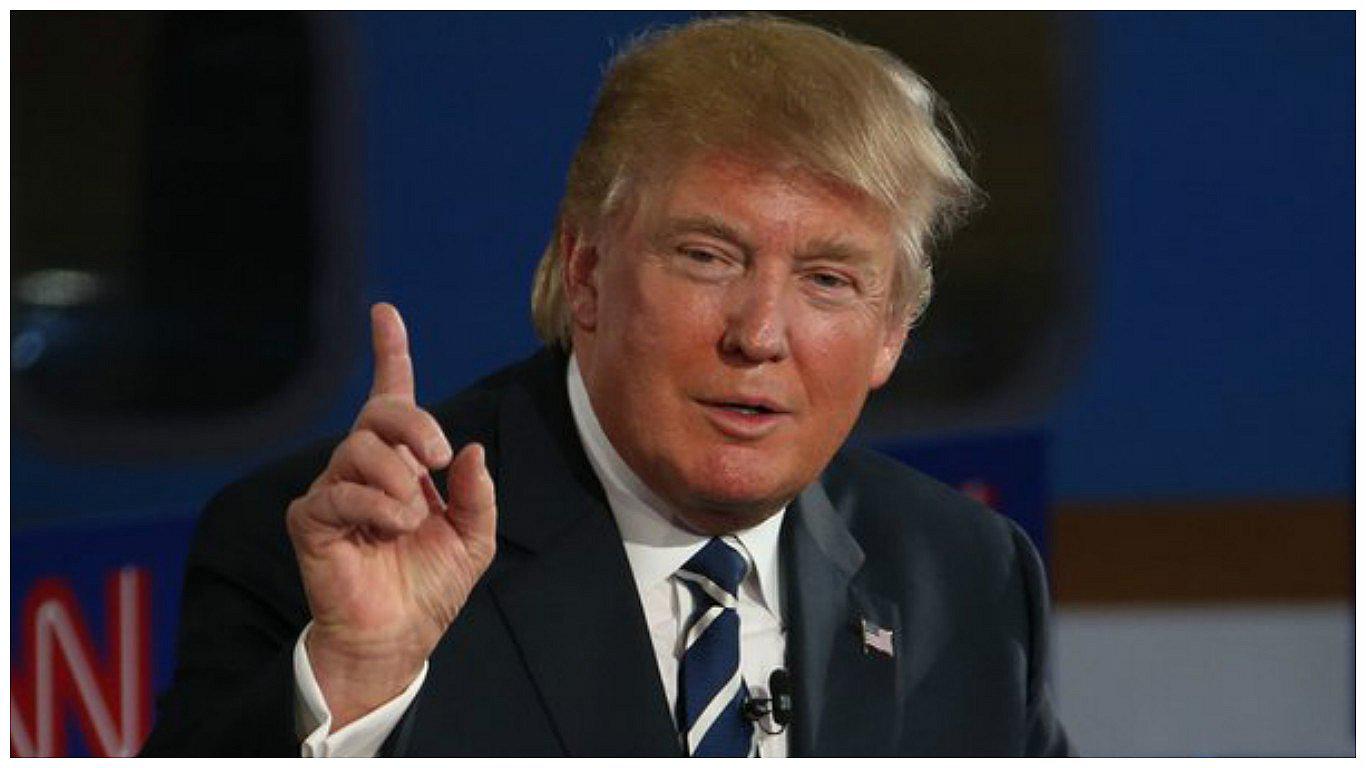 Donald Trump le dice a periodista que sus impuestos no son de su incumbencia