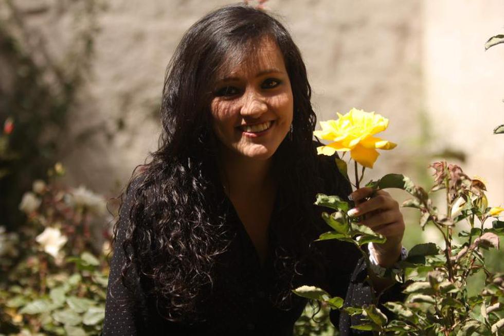 Señorita Camaná, derrochando belleza, alegría y sencillez