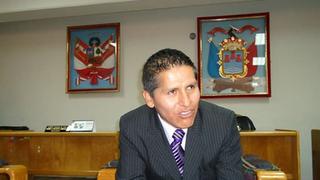 Exgerente denuncia presiones en municipio de Puno