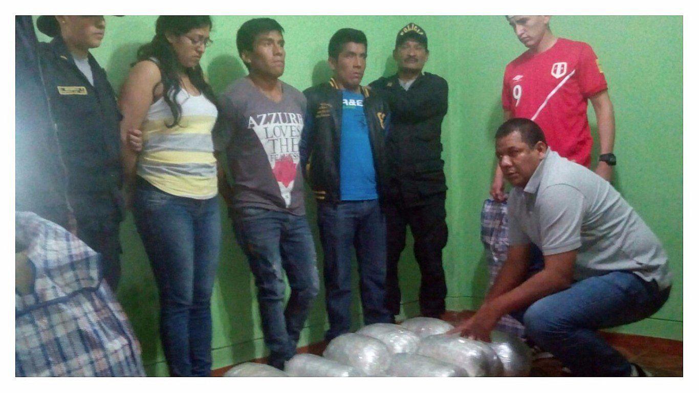 Alto Trujillo: Tres caen cuando iban con droga y electrodomésticos en auto (VIDEO) 