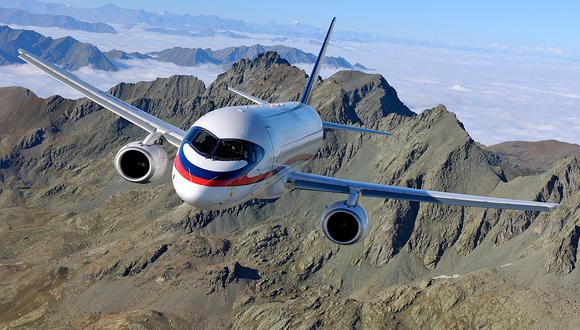 El Sukhoi SSJ100, el avión comercial con que Rusia espera conquistar A.Latina