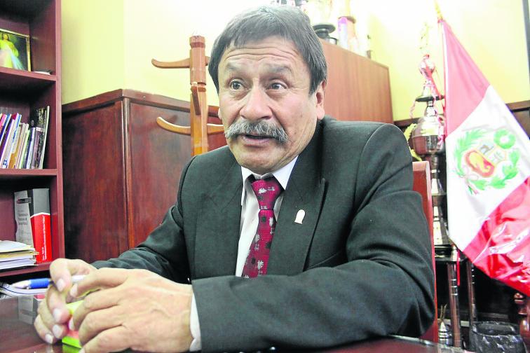 Director de la DREA debe dejar su cargo