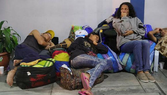 Crean albergue temporal para venezolanos en Palacio del Deporte en Tumbes 