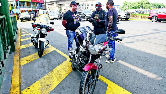 Municipios deben fiscalizar servicio informal de motos 
