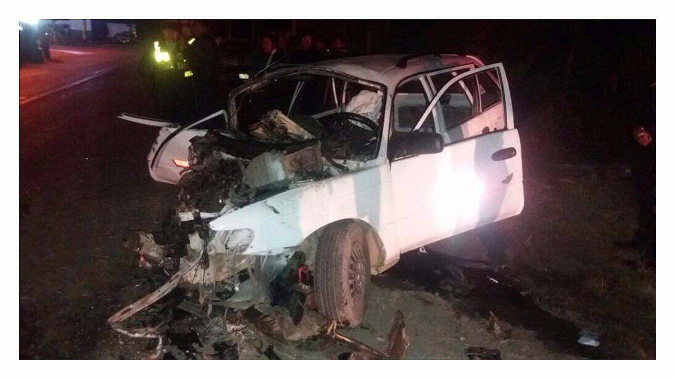 Áncash: Choque entre dos vehículos deja un muerto y 11 heridos 