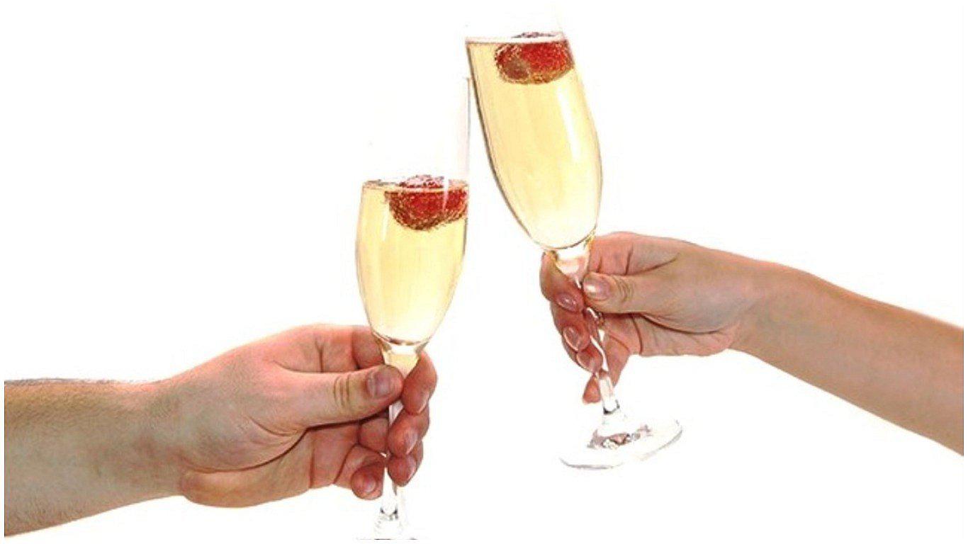 Año Nuevo: conoce los peligros de mezclar bebidas alcohólicas 