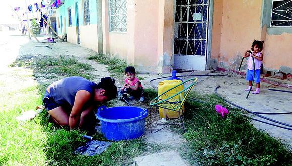 Tumbes: Más de 10 mil vecinos de Aguas Verdes padecen por el servicio de agua