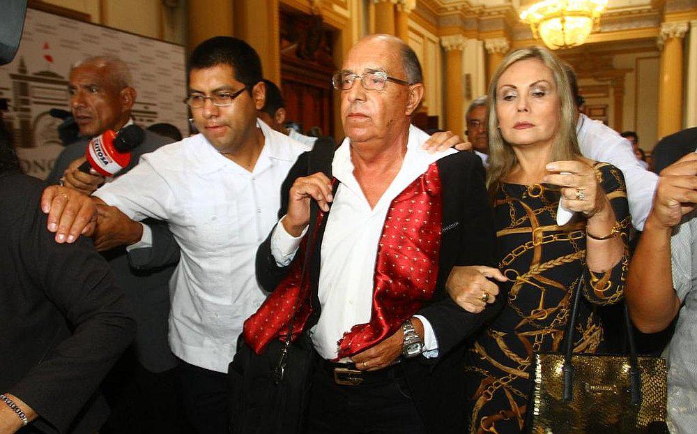 Aprueban levantamiento de inmunidad a Edwin Donayre y deberá cumplir prisión efectiva