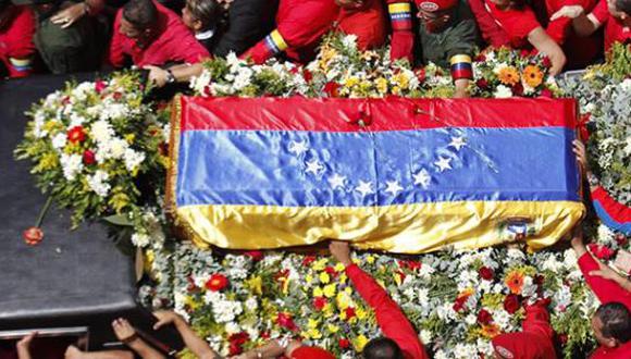 El dolor invade Venezuela: Multitud despide a Hugo Chávez