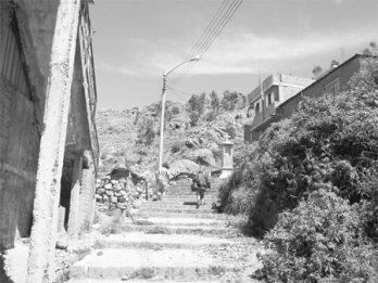 Barrio Las Cruces en abandono