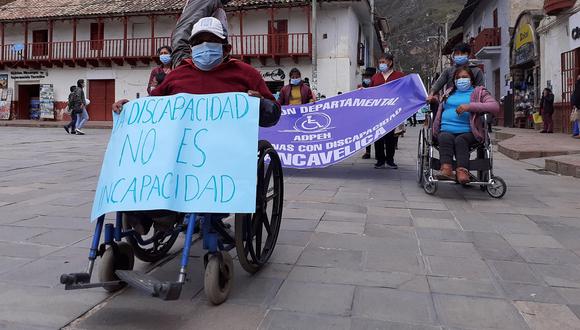 Personas con discapacidad de la región de Huancavelica piden cumplimiento de promesas a autoridades