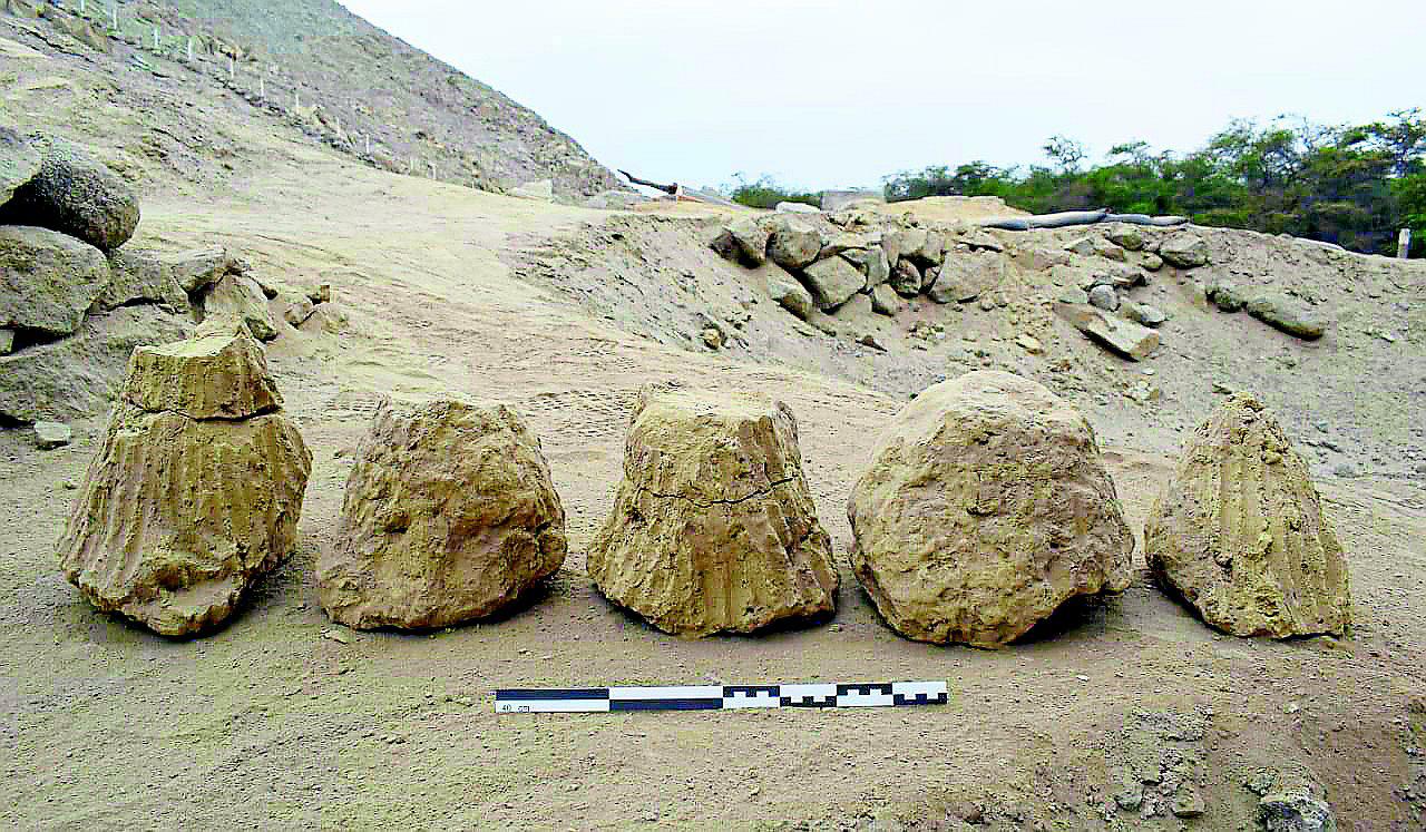 Hallan adobes icónicos de 4 mil años en Sechín