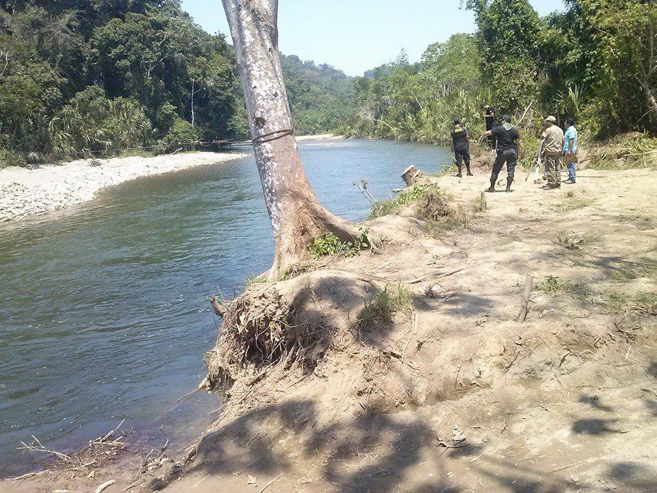 Buscado por la justicia evita ser capturado arrojándose al río