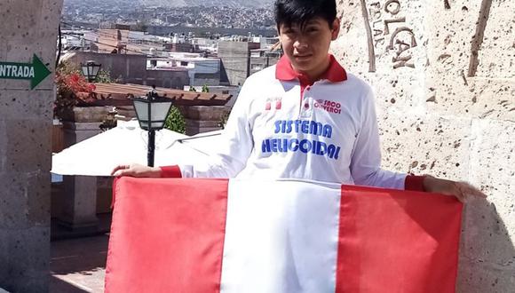 Rolly Mamani Cutipa, estudiante del colegio Saco Oliveros, obtuvo en total 157 puntos, lo que le permitió conquistar la primera medalla para el Perú en la 34.ª Olimpiada Internacional de Informática (IOI 2022)