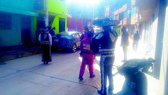 Agentes de Serenazgo intervienen celebraciones y son agredidas por fiesteros en Huancayo