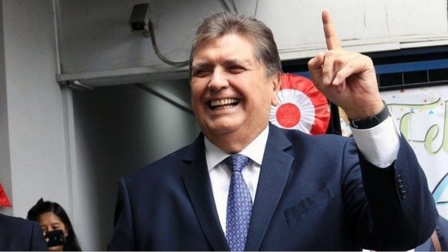 Alan García: En mi segundo gobierno "crecimos más y bajó el doble la pobreza" (FOTO)