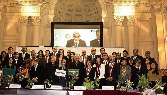 Papa Francisco: PJ entrega Pacto de Madre de Dios a la Conferencia Episcopal Peruana