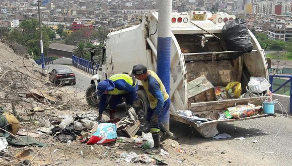 Siete toneladas de basura fueron recogidas en el cerro San Cristóbal tras Semana Santa