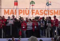 Cientos de italianos marchan en Roma contra el fascismo
