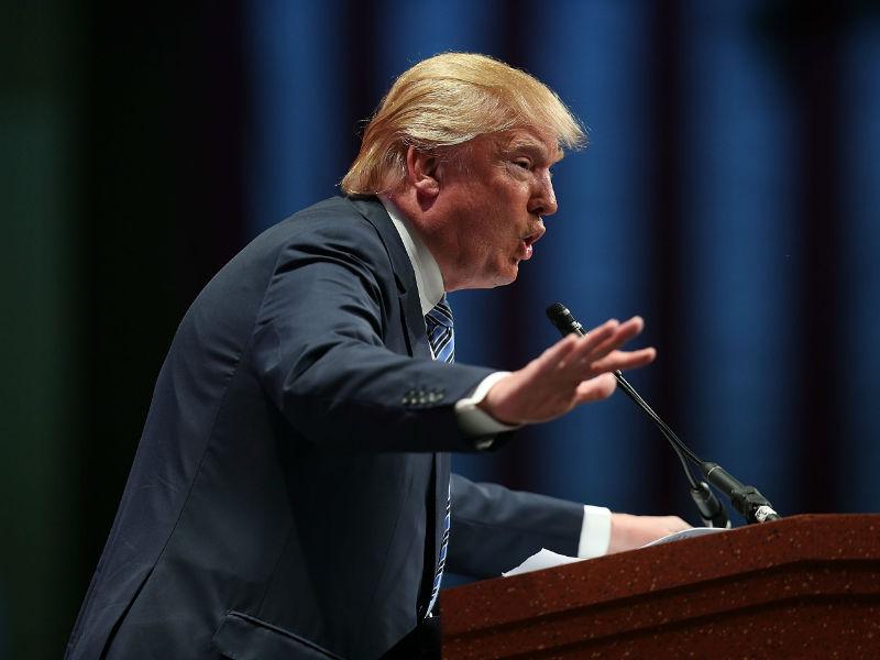 Donald Trump pidió frenar ingreso de musulmanes a Estados Unidos