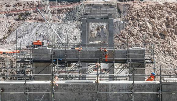 Construcción del puente Arequipa La Joya no termina hace  varios años, falta montar los arcos| Foto: MTC