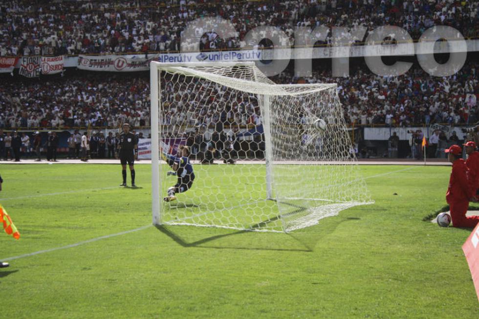 Minuto a Minuto el partido entre Universitario Vs Garcilaso