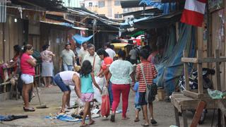 Tumbes: Tensa calma reina entre los comerciantes informales