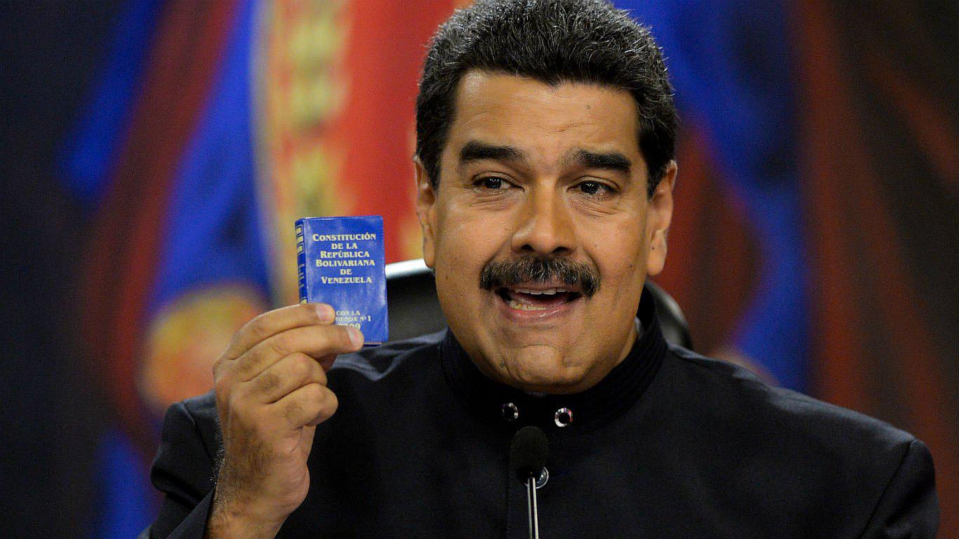 Nicolás Maduro: "Lo que no se pudo con los votos lo haremos con las armas" [VIDEO]