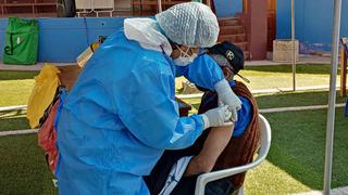 Empezó la vacunación a mayores de 70 años de edad en Puno