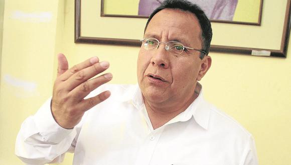 José Miranda, exregidor de la Municipalidad Provincial de Trujillo, dice puede ser un riesgo.