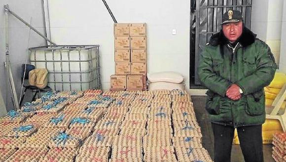Puno: Intervienen a minibus repleto de huevos de contrabando en Pirapi