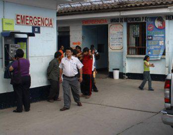 Agente ebrio provoca accidente