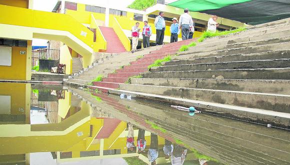 Chimbote: Inspeccionan colegios afectados por lluvias 
