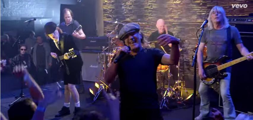 Mira el nuevo videoclip de AC/DC: “Rock the Blues Away” (VIDEO)