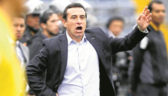 Guillermo Sanguinetti aún no piensa en renovar su contrato en Alianza Lima