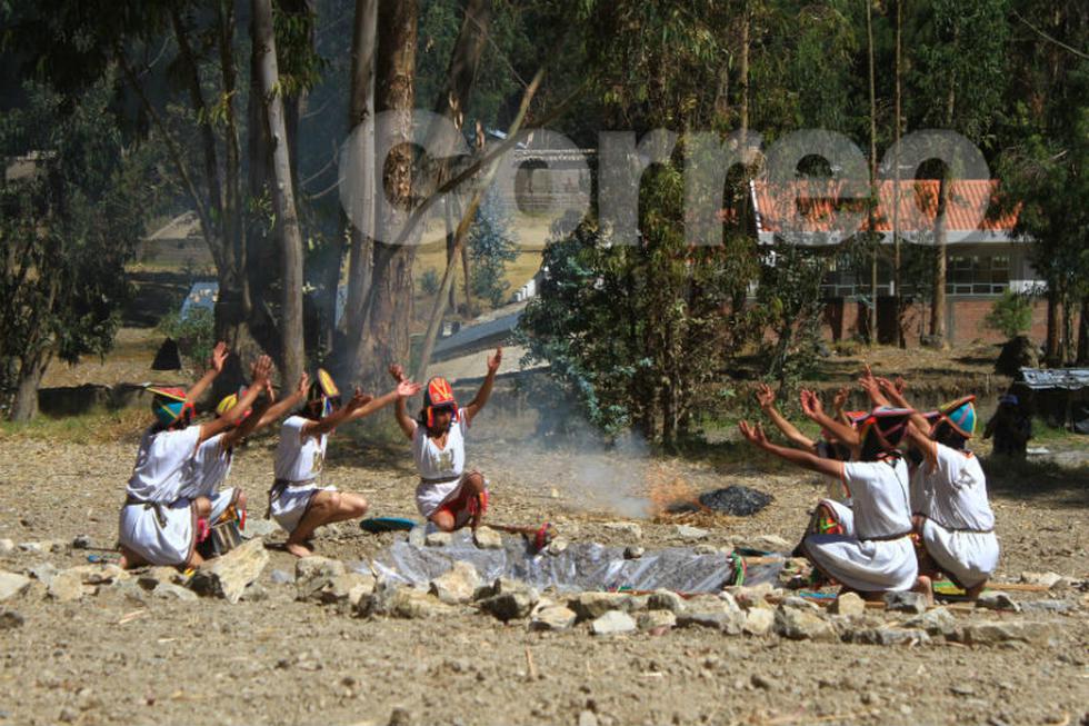 Escenifican pagapu en manantial de Wariwillka (VIDEO)