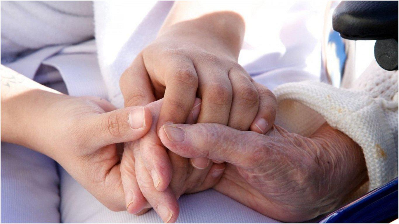 Estados Unidos depende del trabajo inmigrante para cuidado de adultos mayores y discapacitados