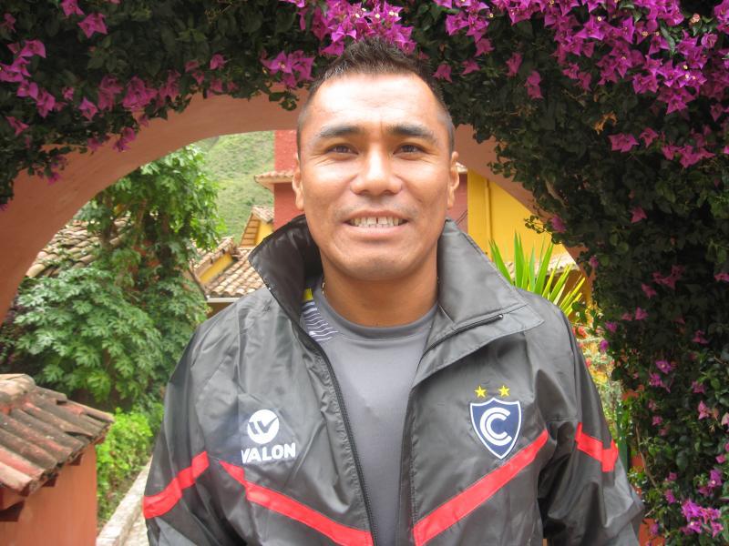 Real Garcilaso fichó a Tenchy Ugaz 