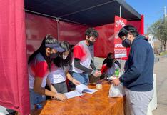 Voluntarios recolectan víveres para el hogar de ancianos San José