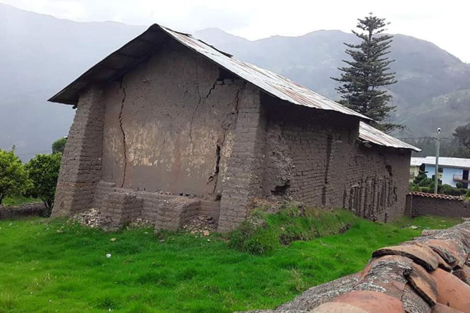 Las familias afectadas fueron evacuadas de la zona. El fenómeno se registró en la provincia de Pomabamba, en la región Áncash. (Foto: Andina)